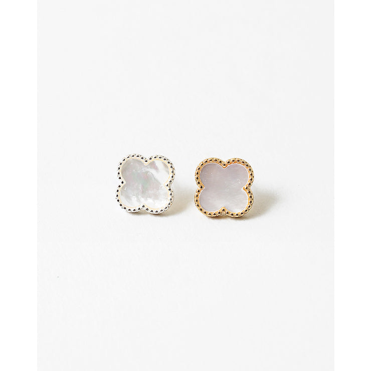 Pearl clover earrings
