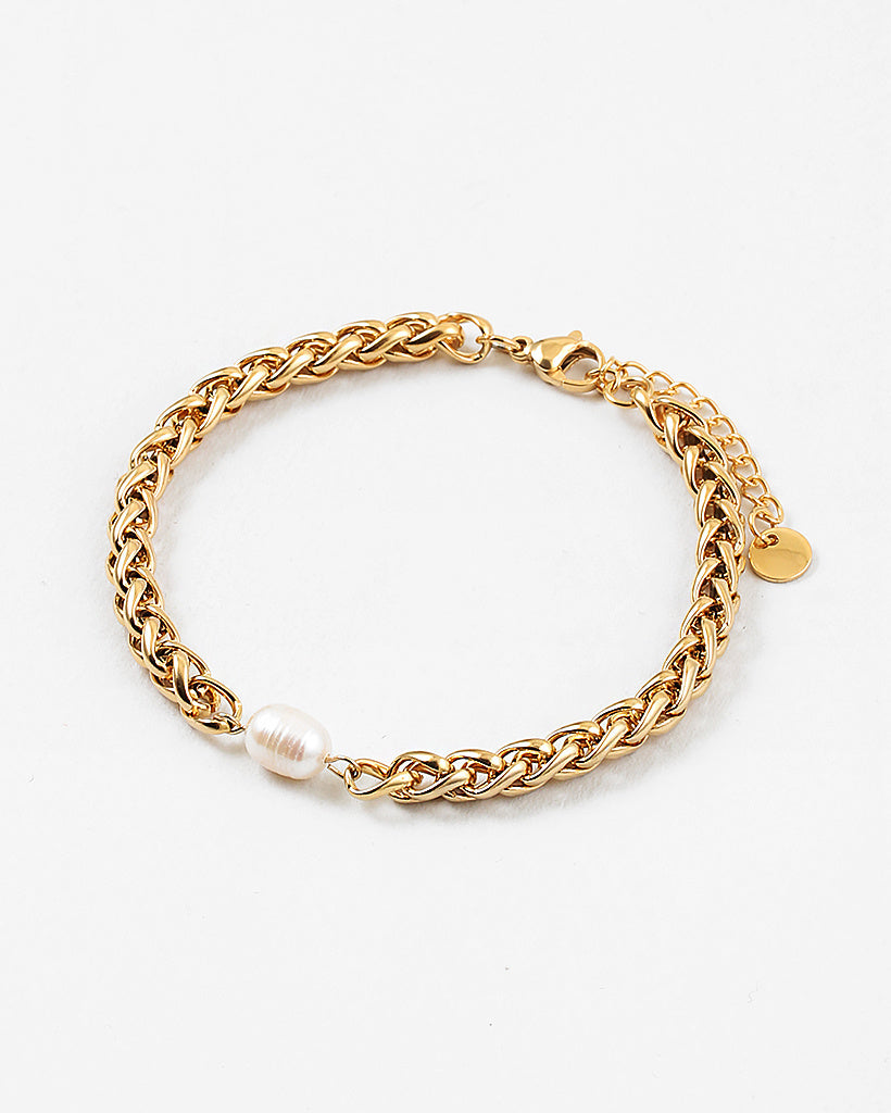 Nadia pearl chain bracelet